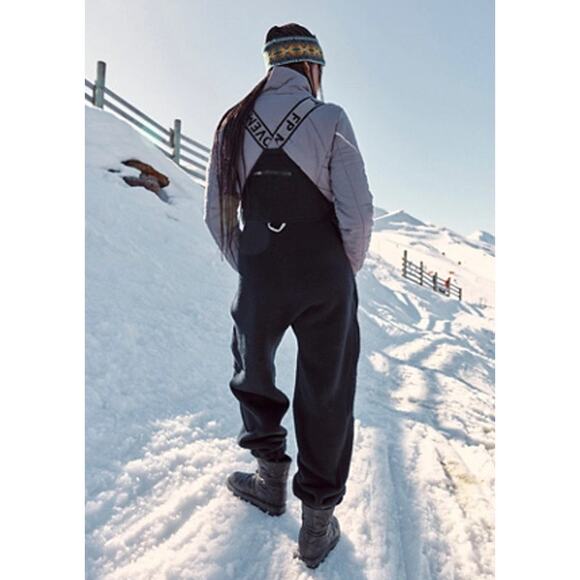 NEW Free People Movement Hit The Slopes Salopette Overalls Black Medium - Picture 2 of 5